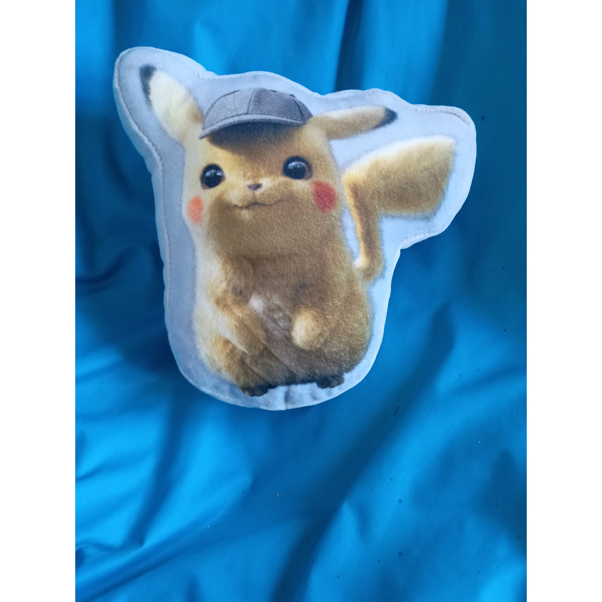 Klein kussentje / knuffeltje pikachu